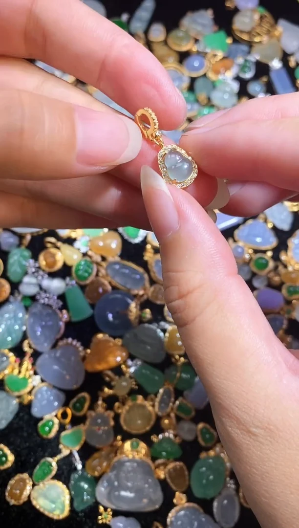 颈饰银S925镶嵌翡翠天然a货翡翠