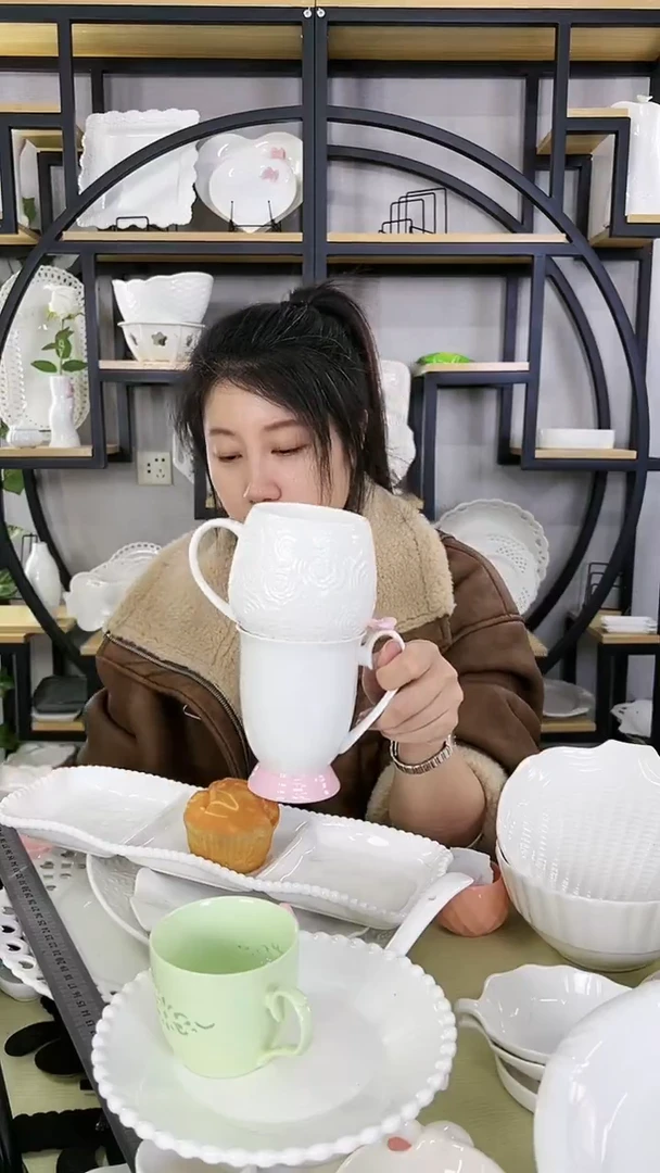 【闪购商品】陶瓷微瑕疵浮雕玫瑰花+手工捏花粉色