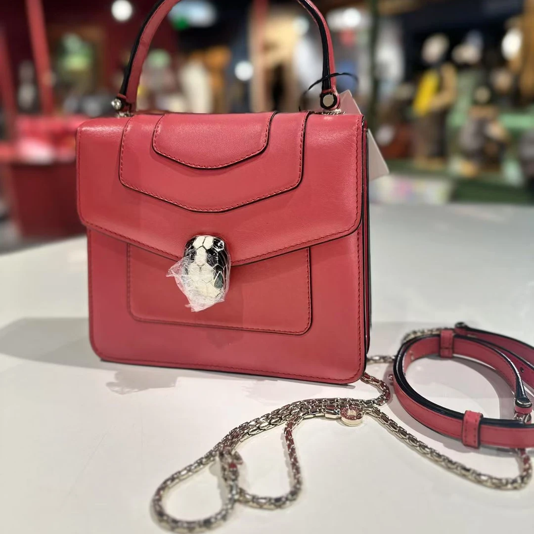 95新 BVLGARI/宝格丽 Bvlgari 红色蛇头风琴包/H0012248