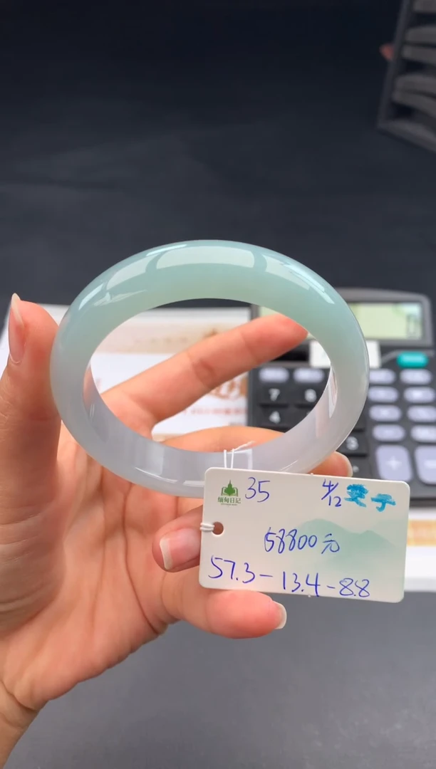 未镶嵌手镯翡翠翡翠自带#送人#，假一赔三