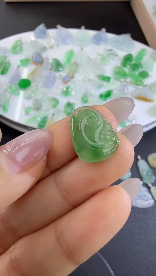 颈饰未镶嵌翡翠H1110-1501-252