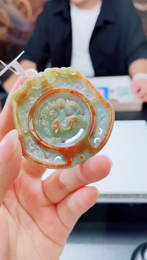 颈饰未镶嵌翡翠翡翠多样性发其一