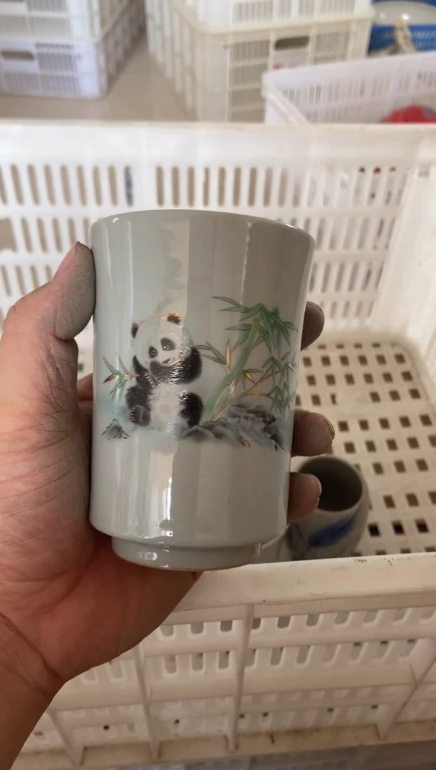 杯无运费险有瑕疵的摄影的产品有使用过的痕迹有点脏介意勿拍