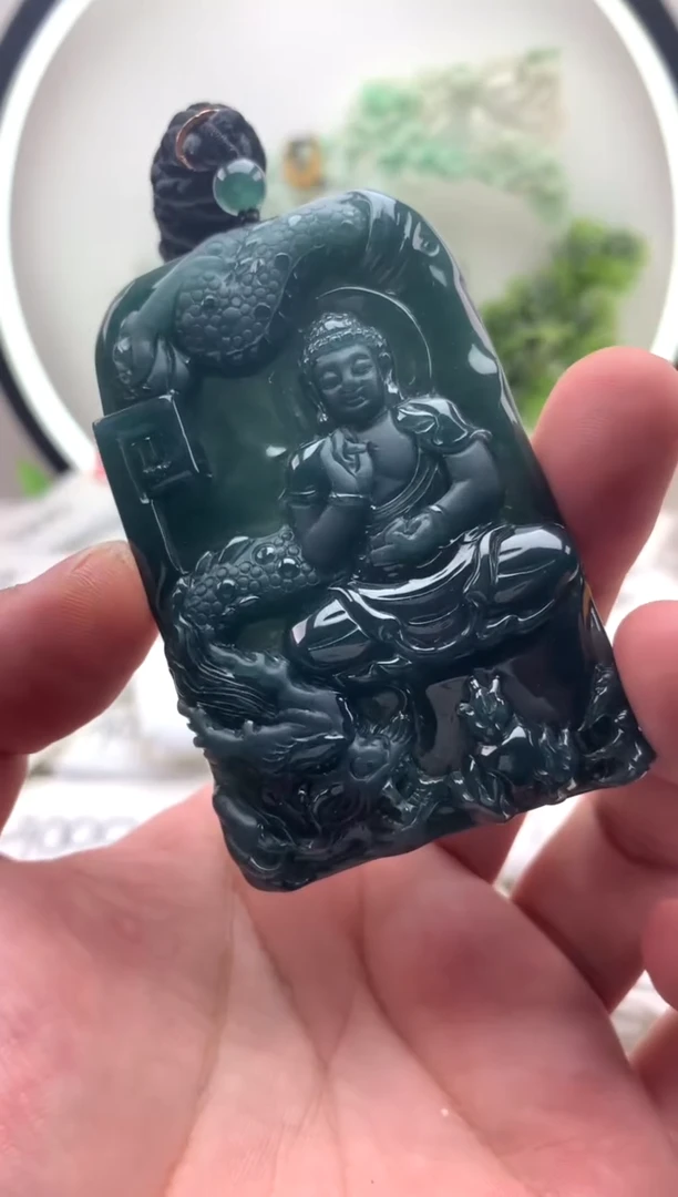 颈饰未镶嵌翡翠阿弥陀佛