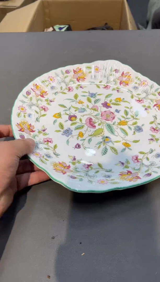 陶瓷L***a工艺品小四孤品收藏