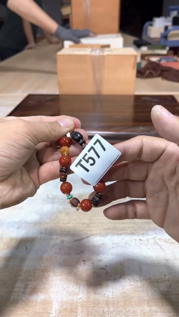 瓷片柒*直播定闪专用链接8888