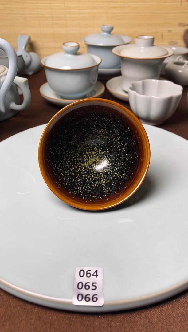 一品一价-茶叶沫釉纯手工斗笠杯