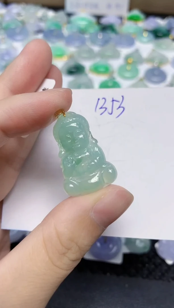 颈饰18K金镶嵌翡翠天然缅甸翡翠A货翡翠百元以上9元证书费自理