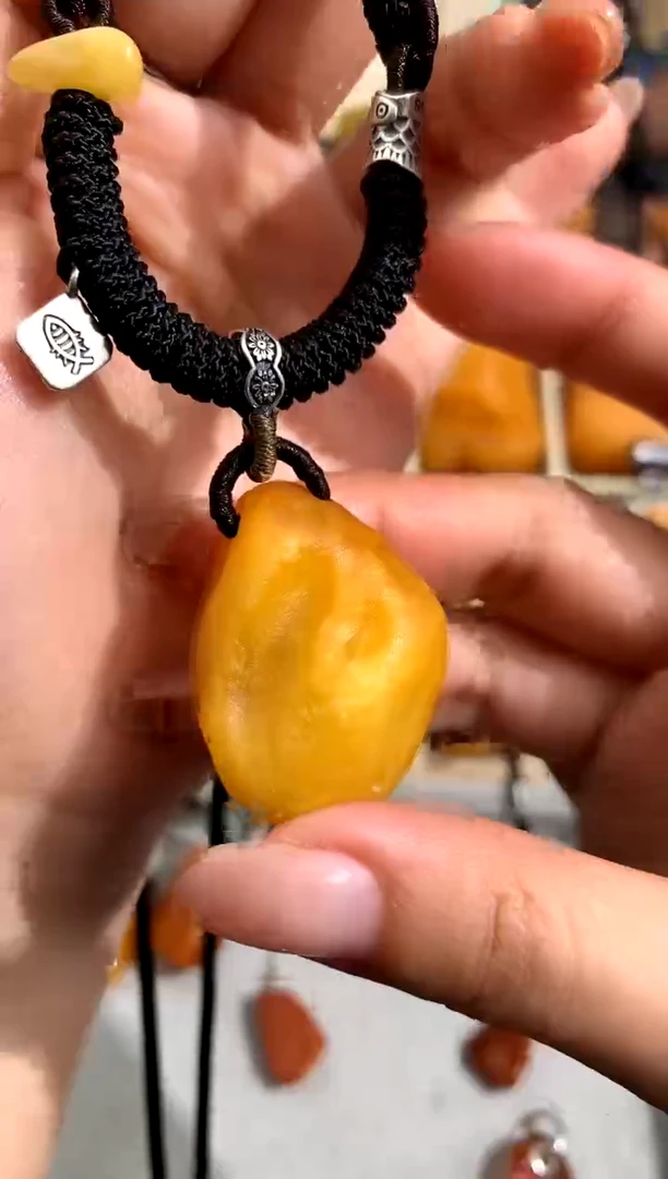 【闪购商品】蜜蜡裸石未镶嵌似玉