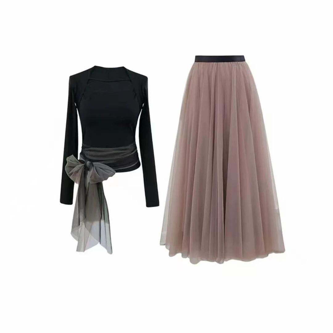 一套59【第五号样衣】法式腰间系带修身上衣优雅大裙摆半裙套装