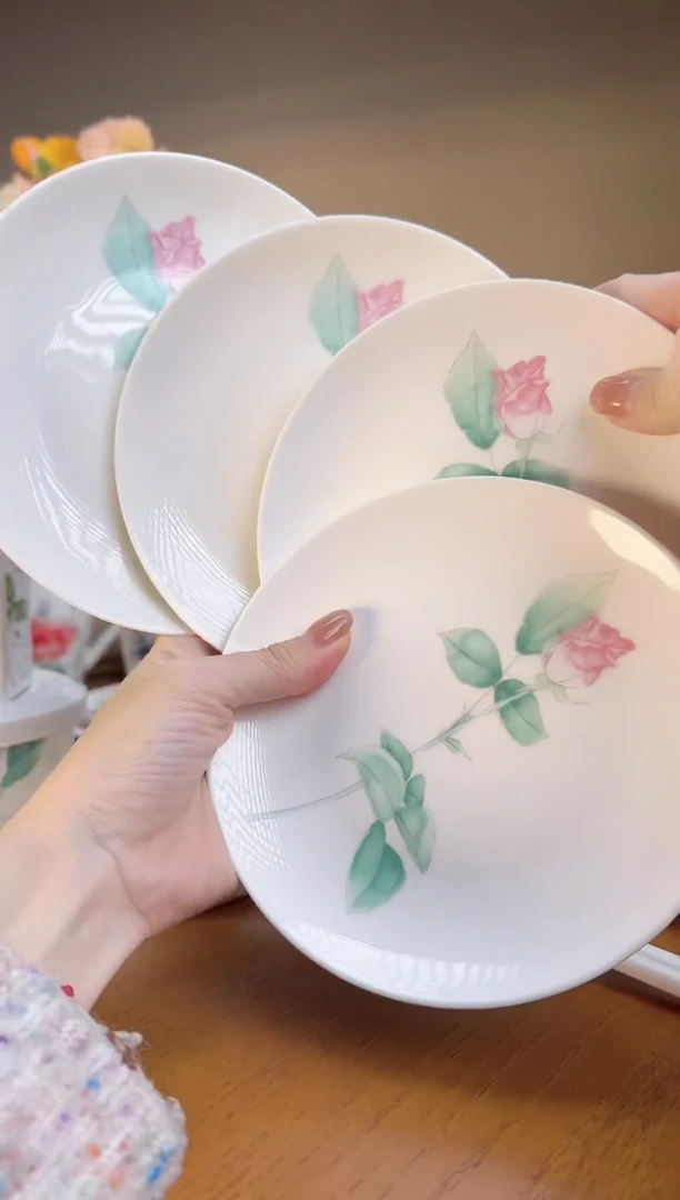 【闪购商品】玫瑰高骨瓷6寸浅盘4个