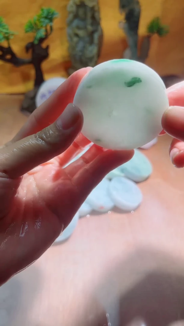 未镶嵌挂件翡翠A货砚曹588
