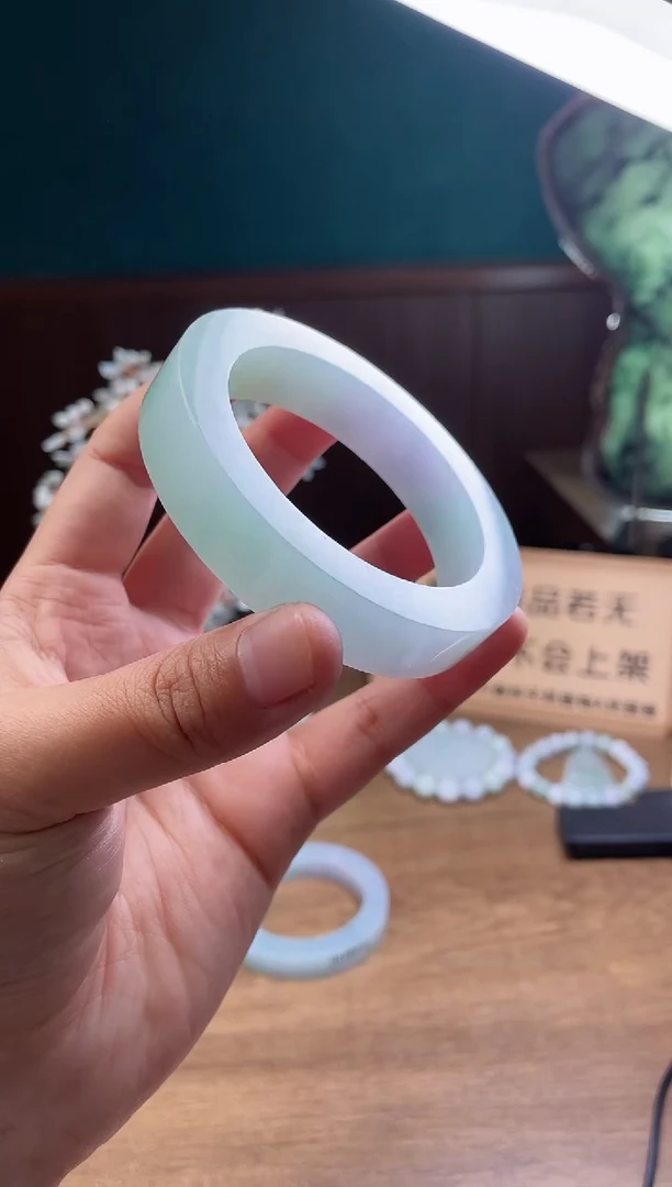 【闪购商品】定制翡翠手镯未镶嵌定制