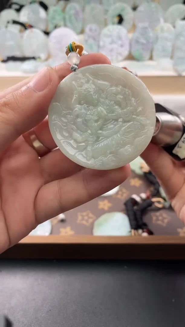 颈饰未镶嵌翡翠....10/13/.450