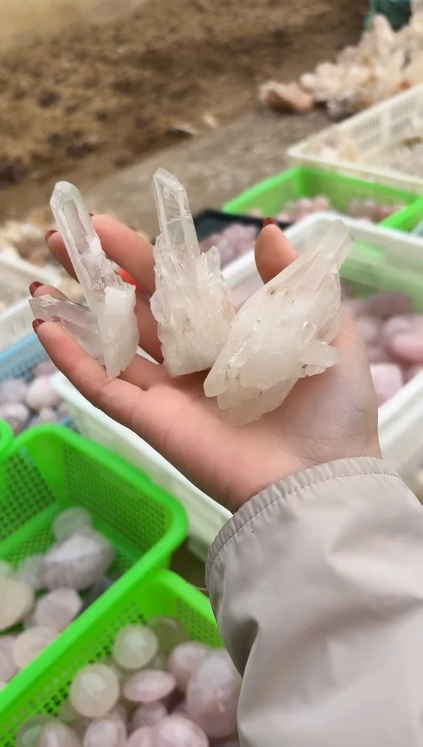 【闪购商品】水晶摆件未镶嵌水晶多样性发一个 605