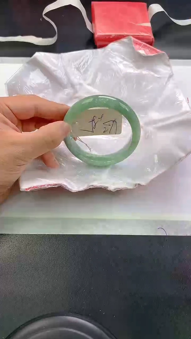 未镶嵌手镯翡翠279