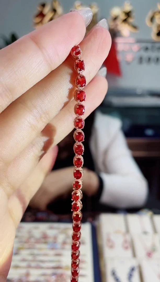 【闪购商品】彩色蓝宝石手链银S925镶嵌手链