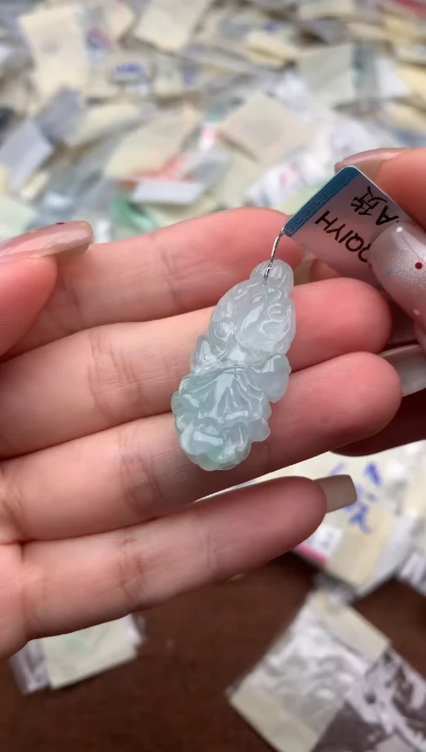 未镶嵌挂件翡翠一