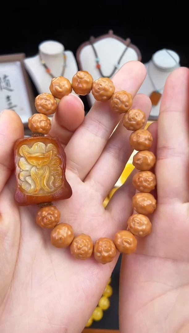 琥珀未镶嵌珠宝奇石柒月