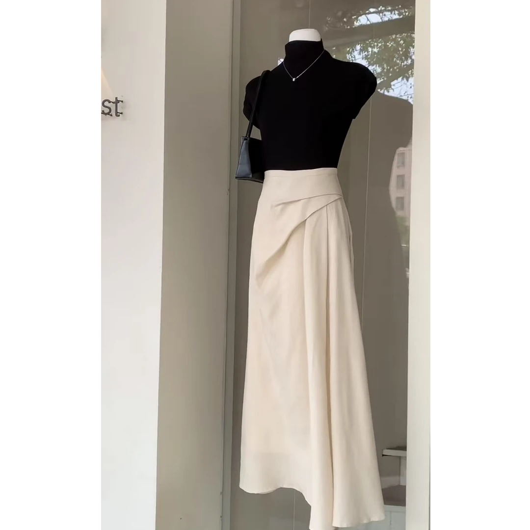 韩系风甜美肌理感褶皱大裙摆半身裙女2025夏季新款显瘦百搭T恤