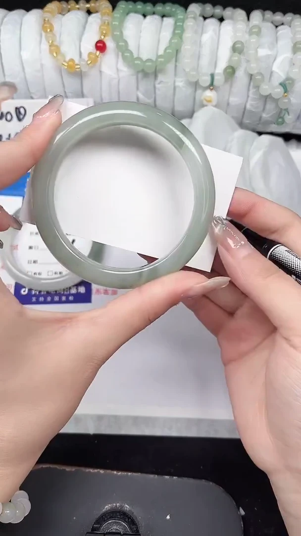 未镶嵌手镯石英质玉60-58/59