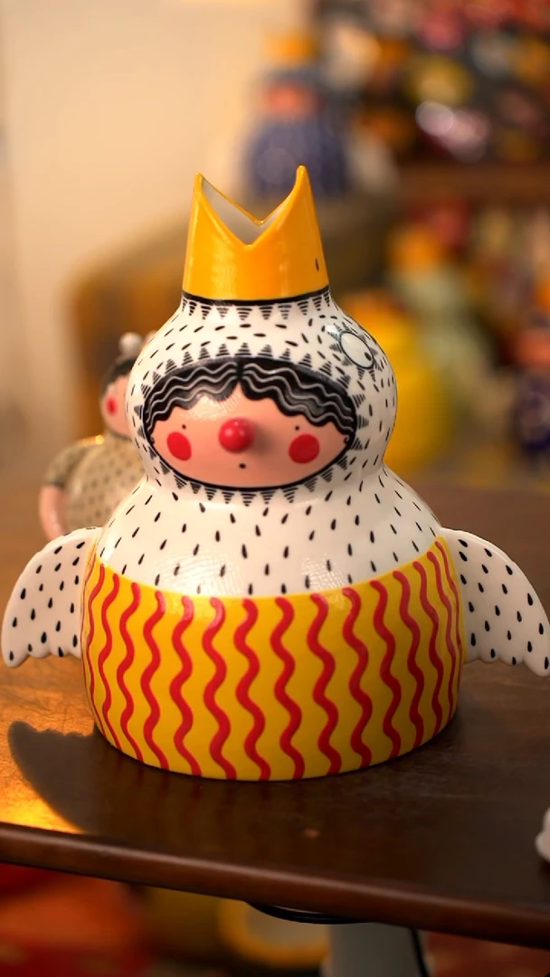 .喜上陶社飞鸟花器