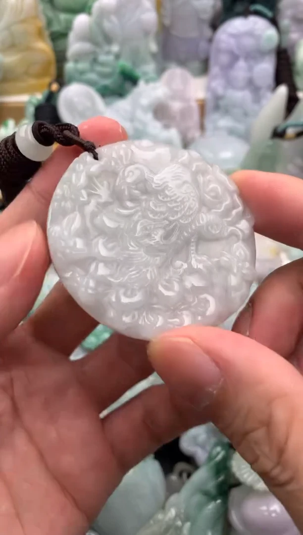 吊坠(不含链)未镶嵌翡翠1