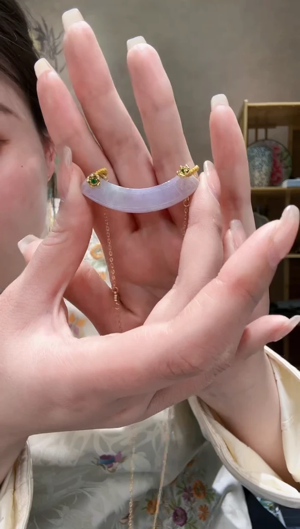 【闪购商品】翡翠颈饰未镶嵌吊坠