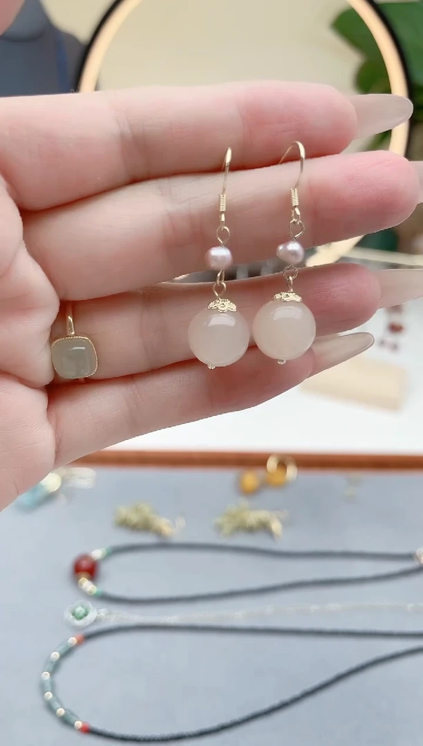 银S925镶嵌淡水珍珠耳饰660