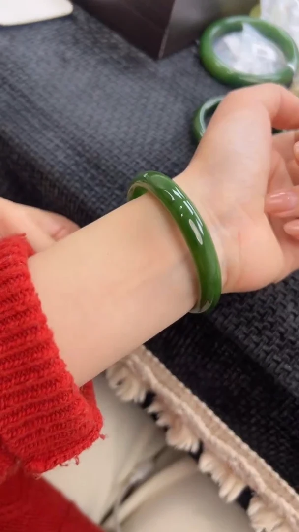 未镶嵌手镯和田玉51.6圈