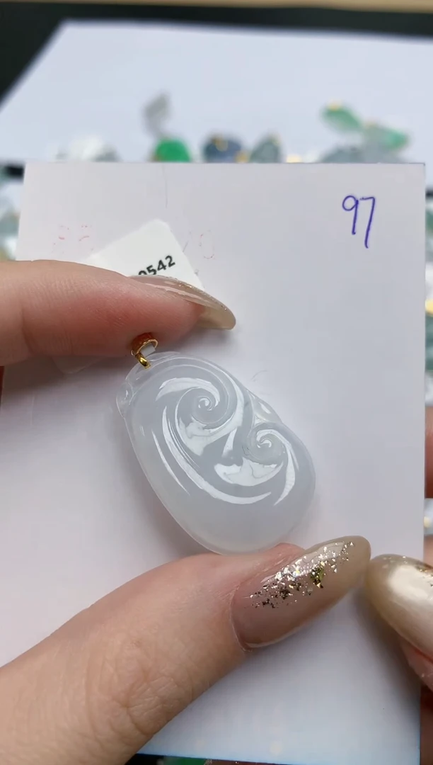 【闪购商品】翡翠颈饰18K金镶嵌 天然缅甸翡翠A货