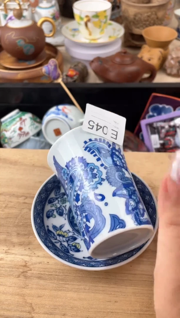 瓷片玲***念045默认微瑕，看清尺寸品相再拍