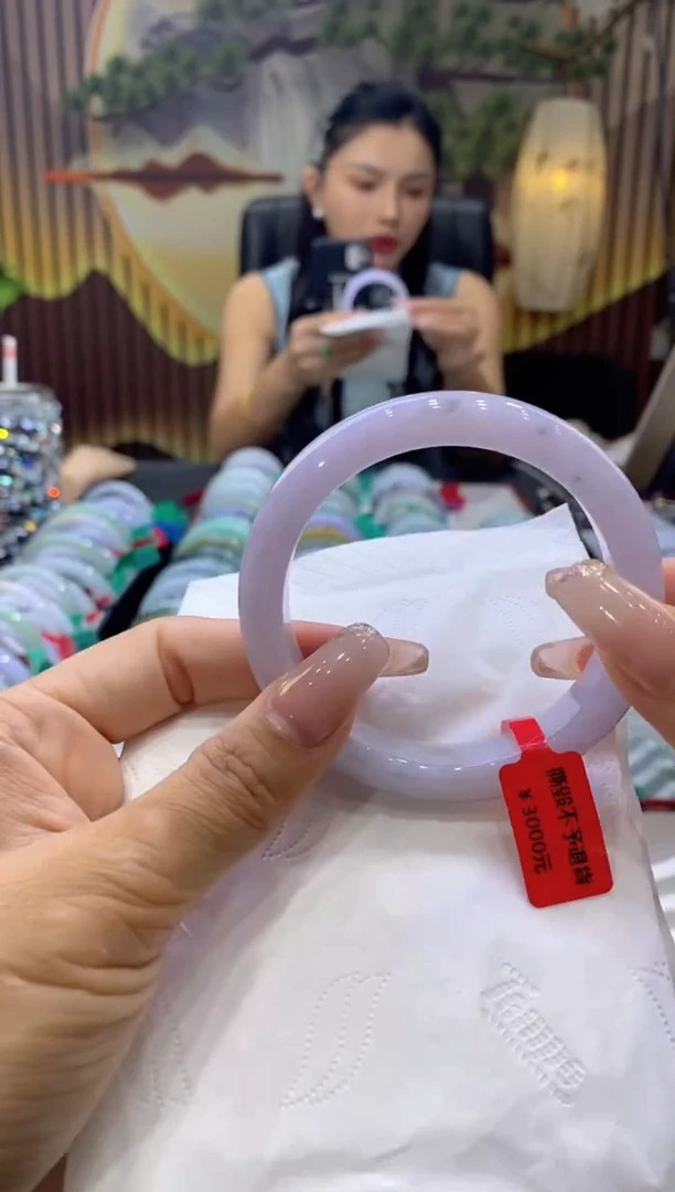 翡翠手镯未镶嵌00002470