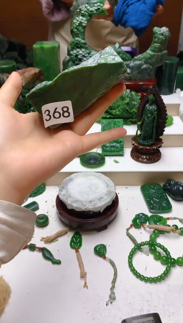 未镶嵌和田玉珠宝半成品1