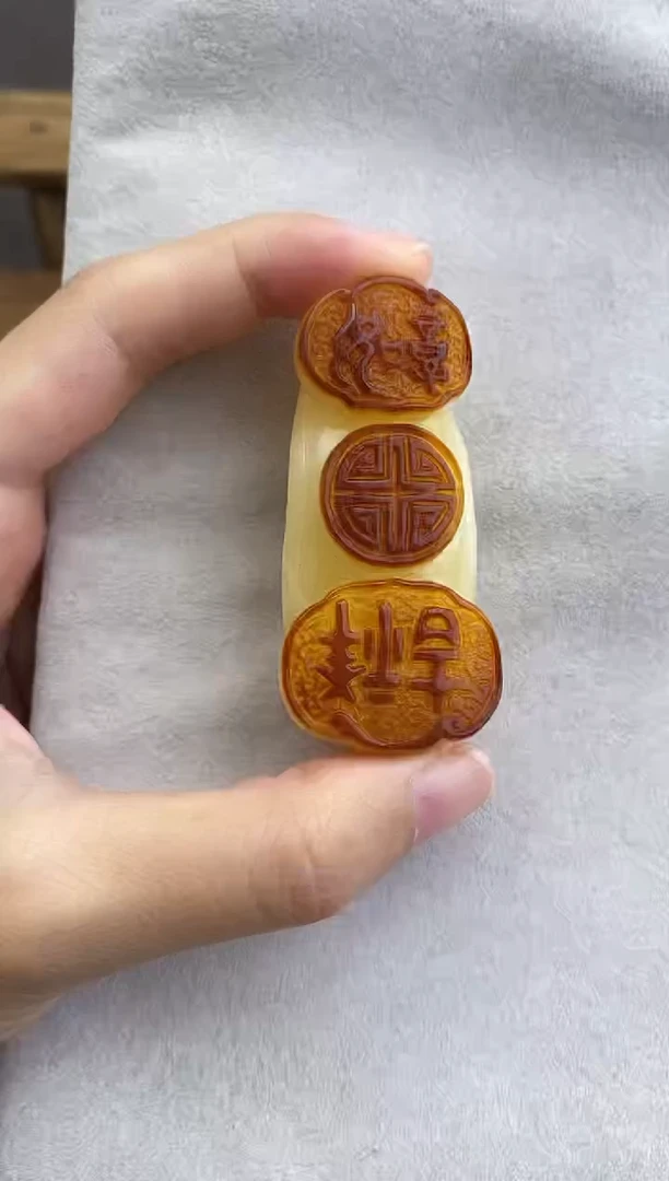 未镶嵌定制琥珀10926162-吊坠