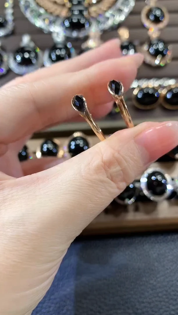 18K金镶嵌戒指翡翠C3 多样性发货一件