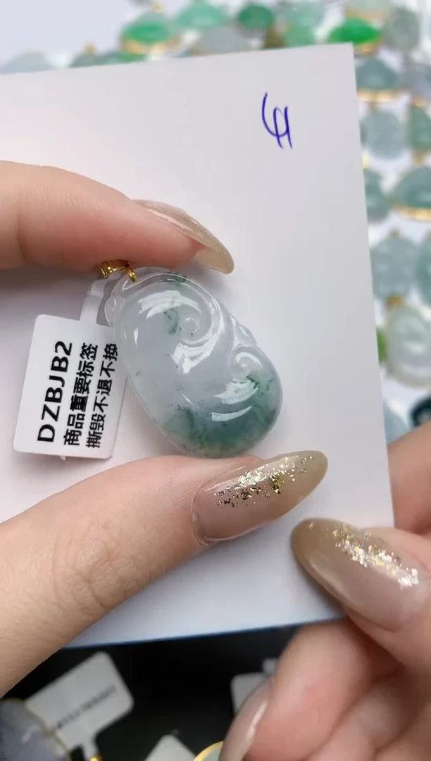 【闪购商品】翡翠颈饰18K金镶嵌天然缅甸翡翠A货