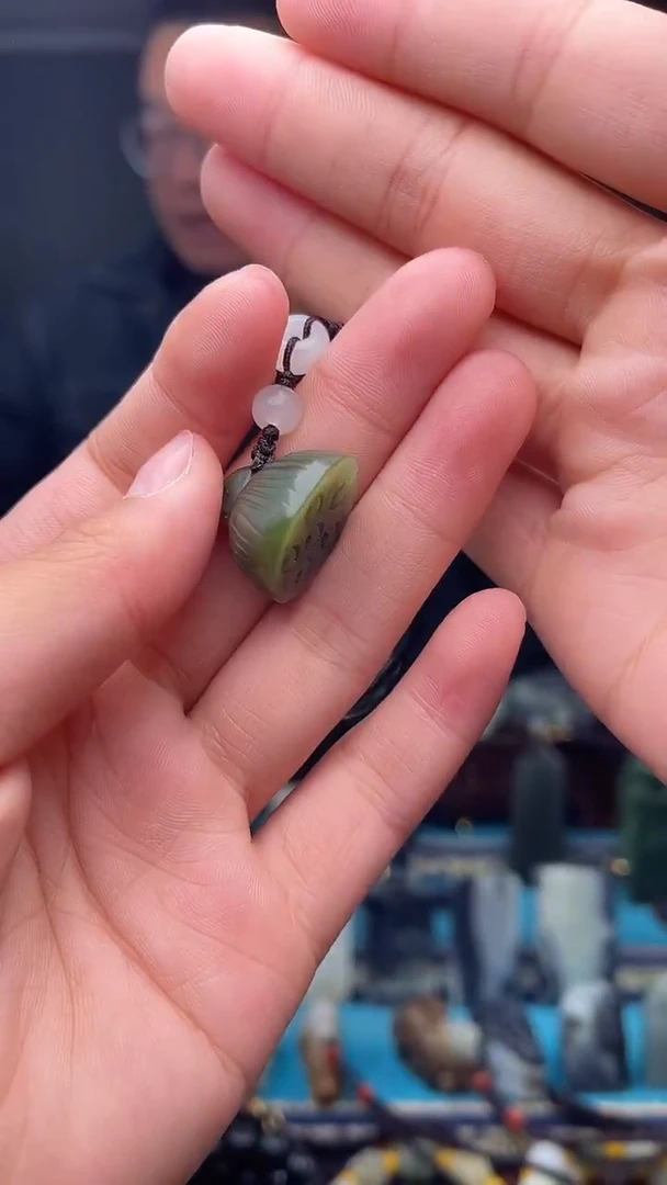 未镶嵌和田玉挂件多样性发拍一发一