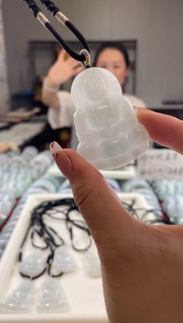 颈饰未镶嵌翡翠多样性发一