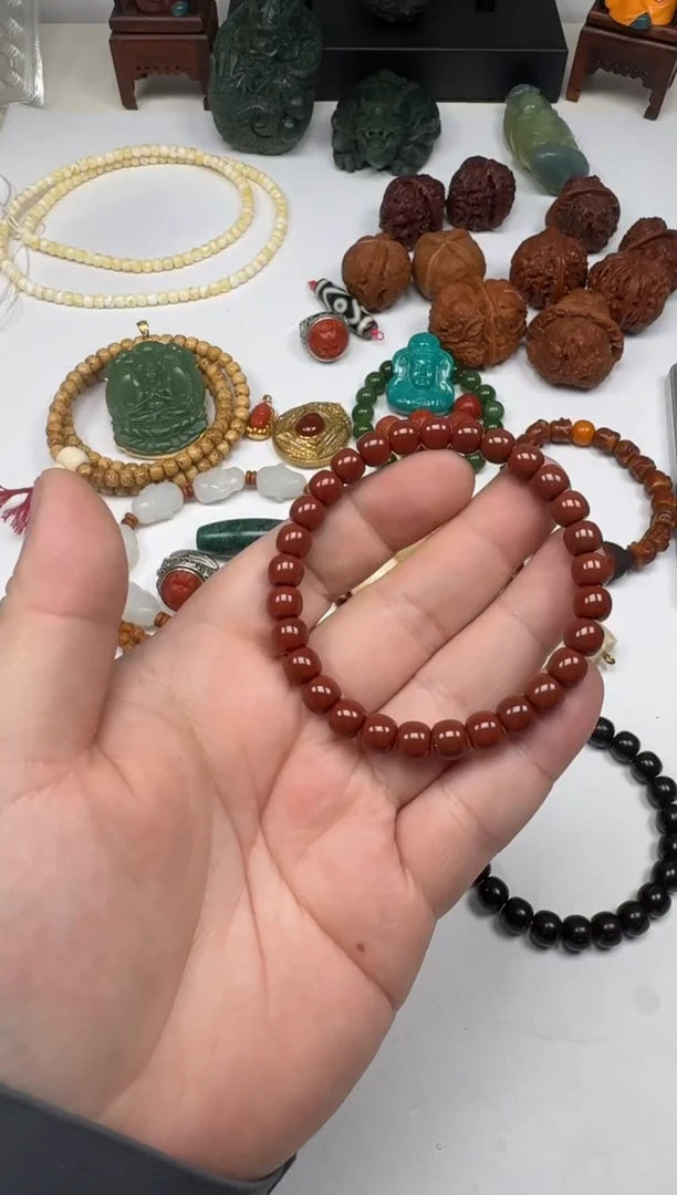 未镶嵌手串南红玛瑙臻**J 南红玛瑙