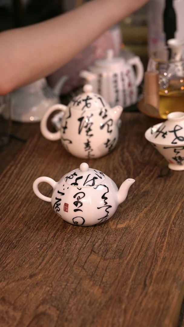 【青云志小壶】手工手绘茶壶