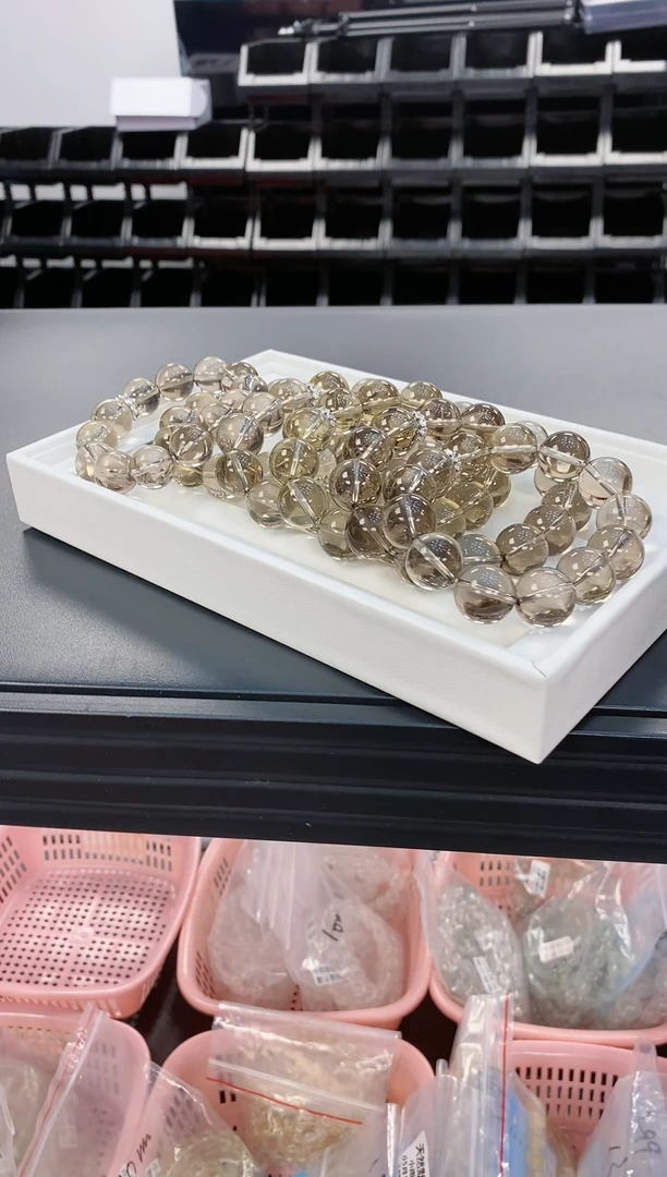 水晶手链合金630.24茶晶手串 多样性发其一