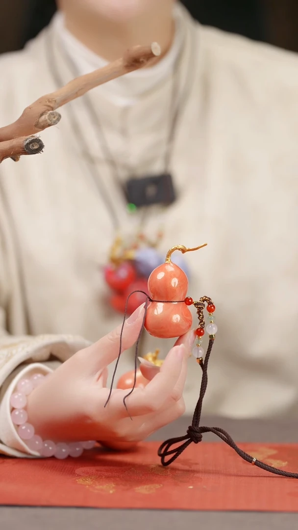 【闪购商品】186大漆葫芦手捻车挂脖挂摆件