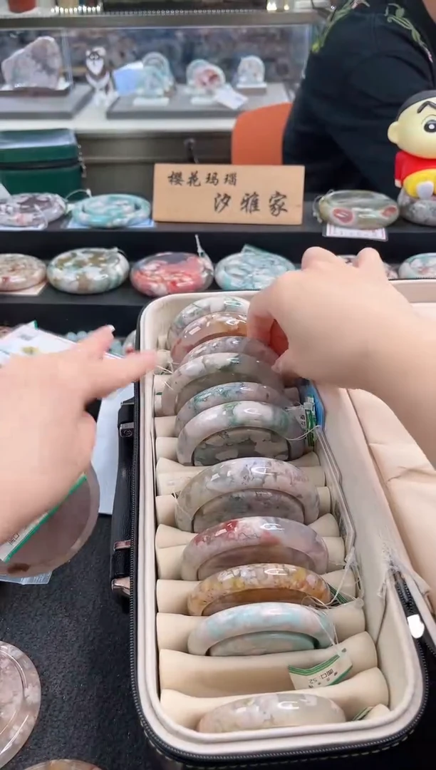 未镶嵌手镯石英质玉尘*丷圈口（赠品镯心）