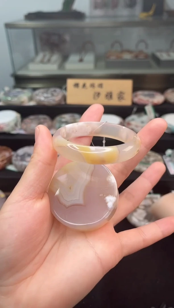 未镶嵌手镯石英质玉50圈口（赠品镯心）1688805