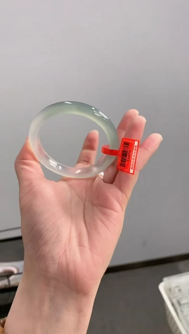 【闪购商品】玛瑙/玉髓手镯未镶嵌55-56圈