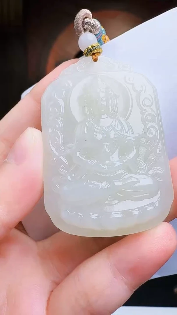 定制和田玉玉润名家天然和田玉（拍一发一）