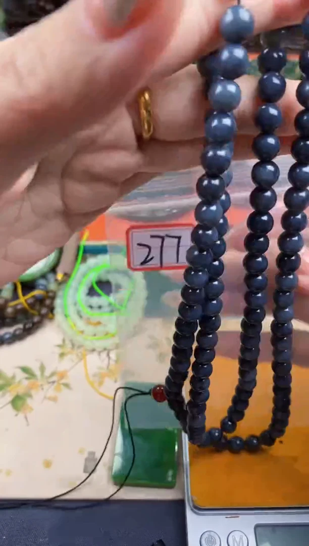 和田玉未镶嵌颈饰和田玉