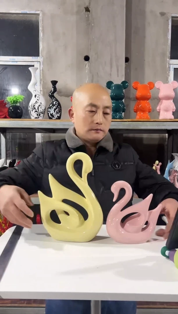 【闪购商品】摆件陶瓷摆件新款情侣天鹅