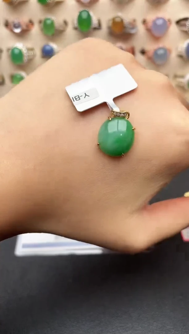 吊坠(不含链)银S925镶嵌翡翠一物一证一礼盒